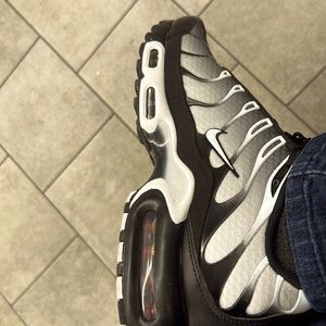 Brand new only worn once